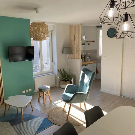 La Bourboule, 2 Pieces, 4 Personnes - Fr-1-667-13 Apartment La Bourboule