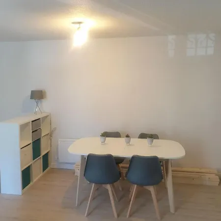 La Bourboule, 2 Pieces, 4 Personnes - Fr-1-667-13 Apartment *